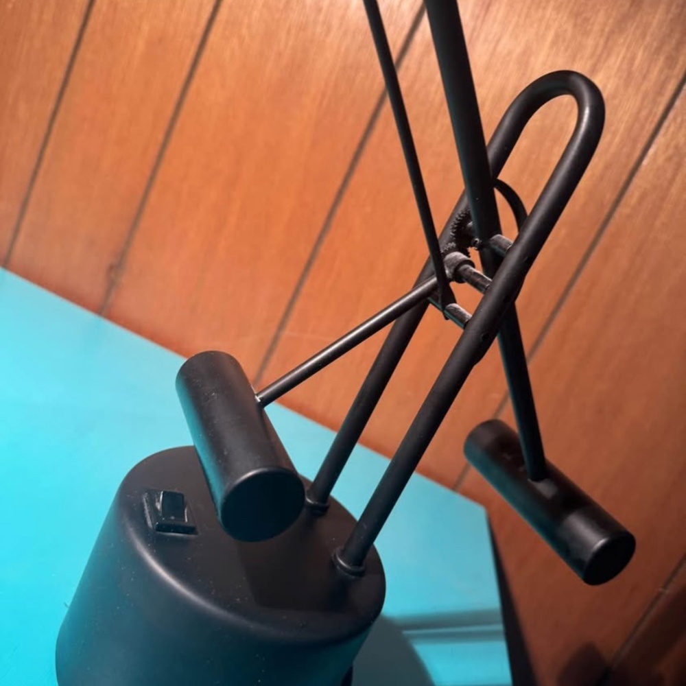 1990s LED black desk lamp, postmodern retro vintage light lighting like new - Picture 2 of 7